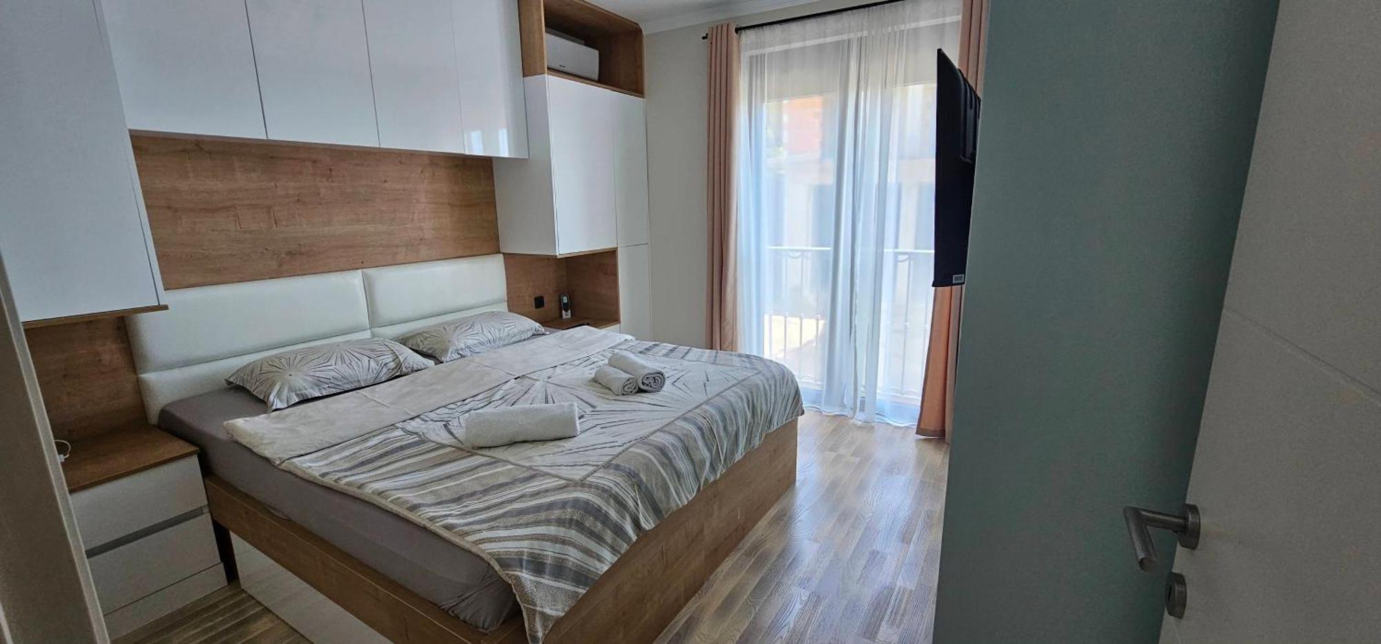 Ralux Apartman Teodo Esterno foto