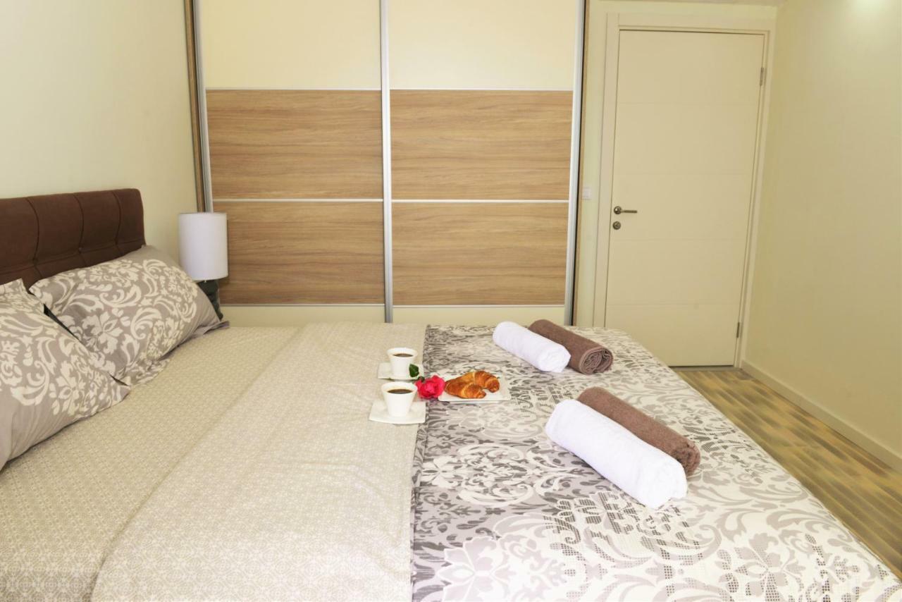 Ralux Apartman Teodo Esterno foto