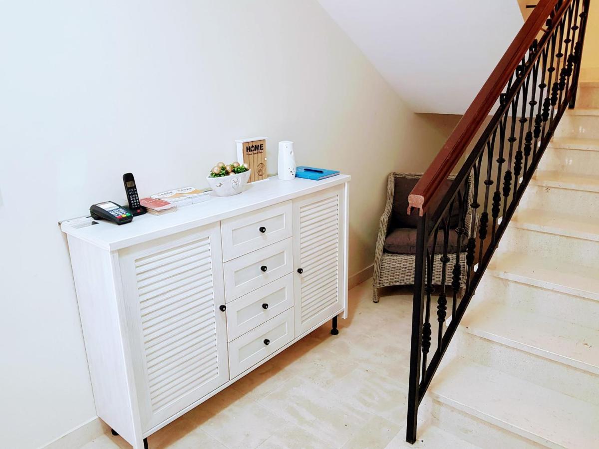 Ralux Apartman Teodo Esterno foto
