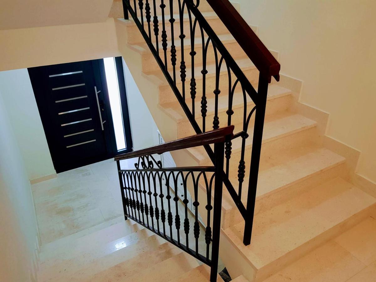 Ralux Apartman Teodo Esterno foto