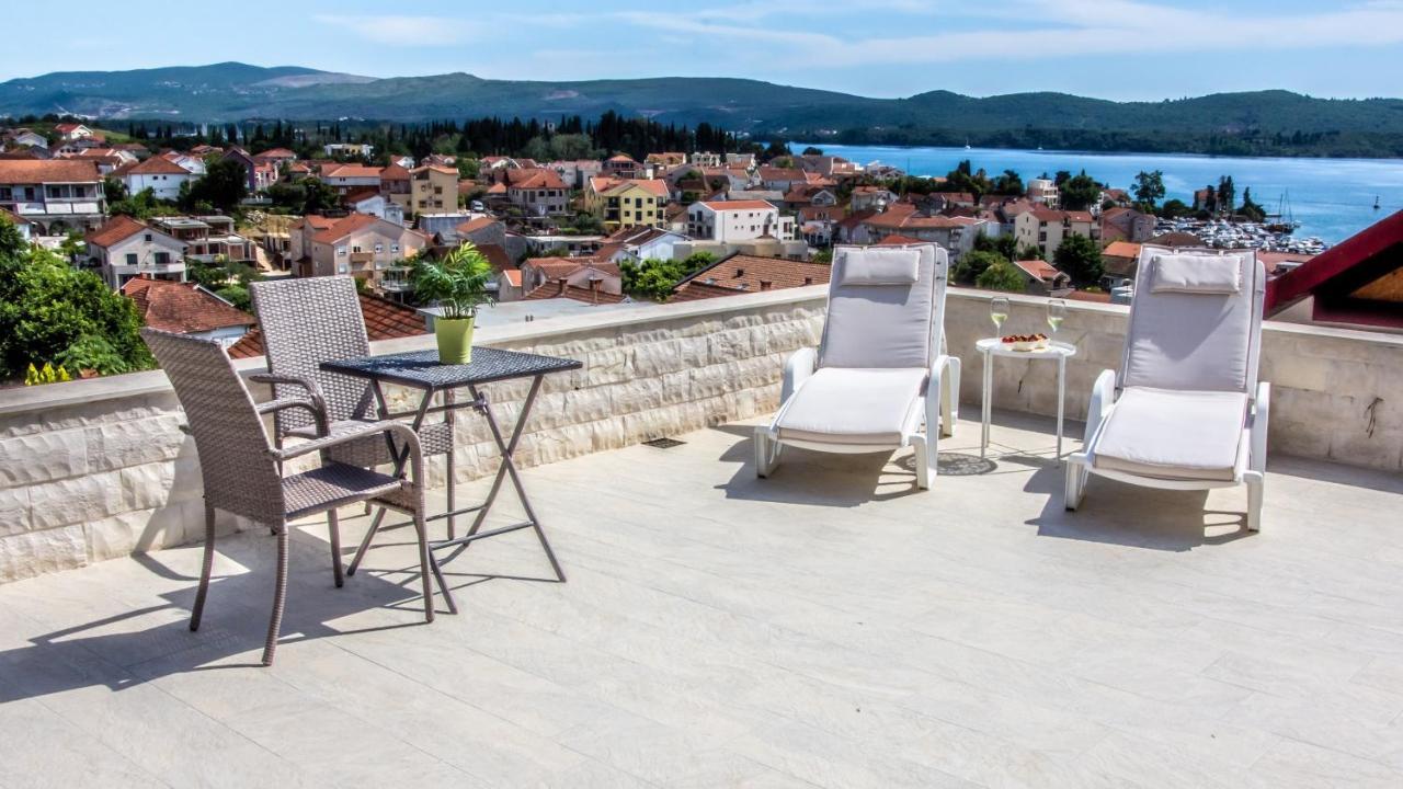 Ralux Apartman Teodo Esterno foto