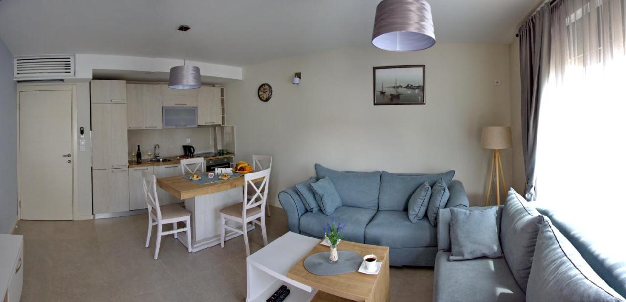 Ralux Apartman Teodo Esterno foto